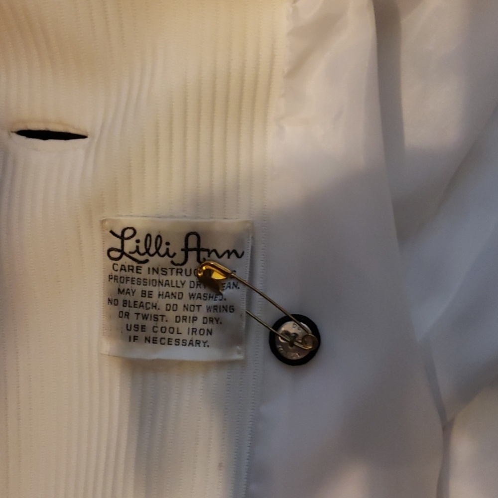 Vintage Power Suit - Picture 8 of 8